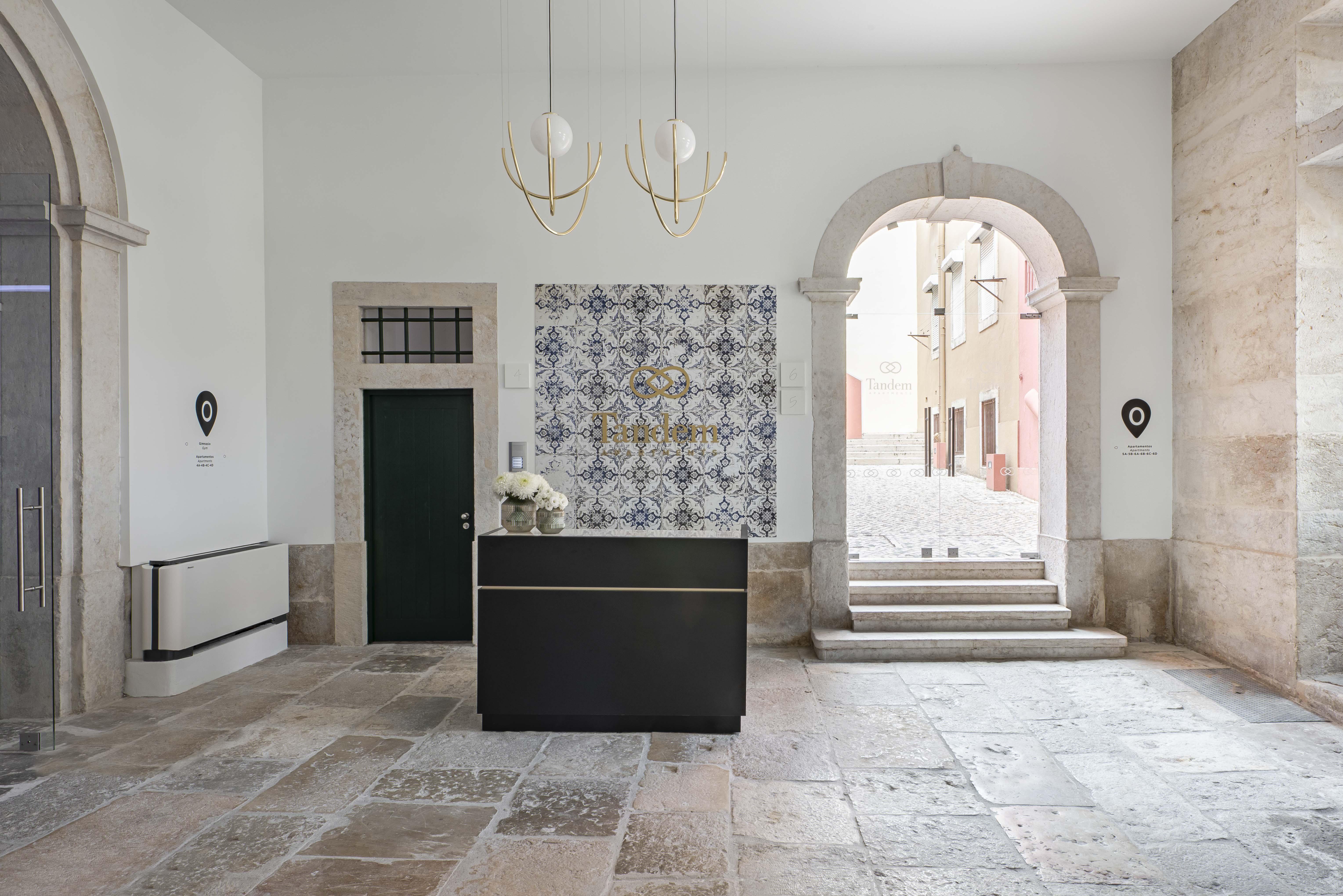 Tandem Palacio Alfama Suites Lisboa Exterior foto